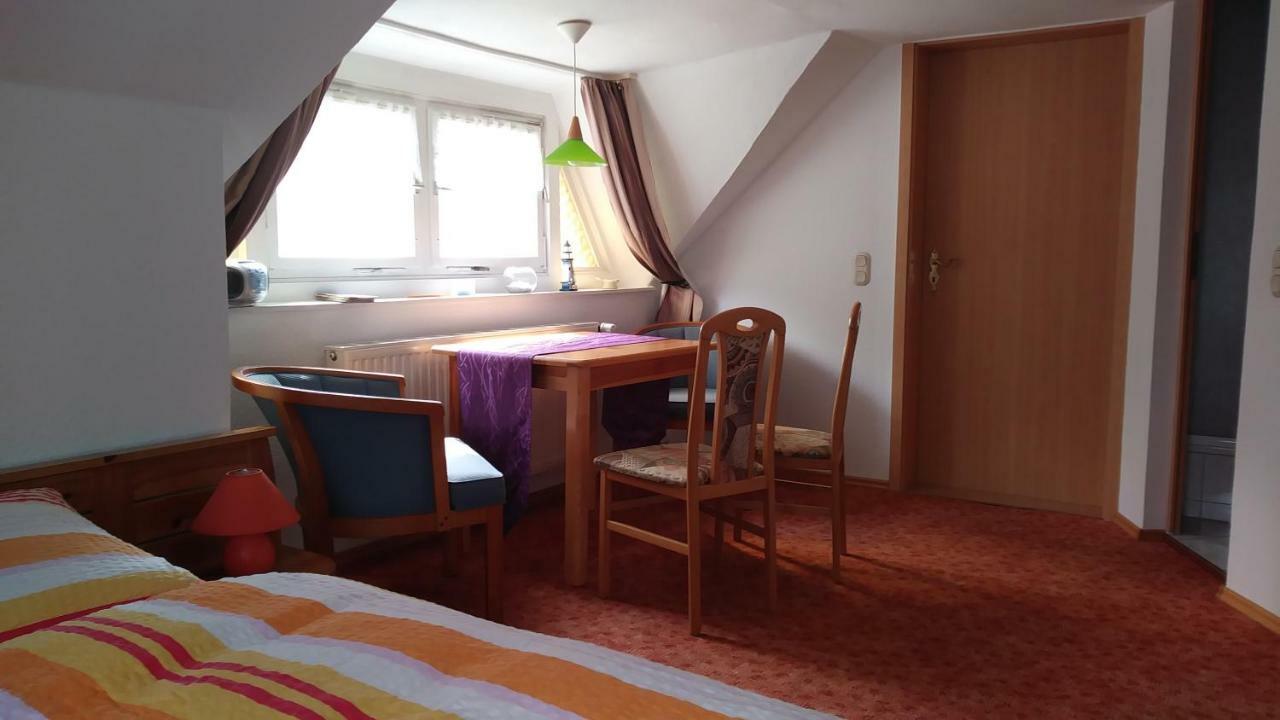 Apartamento Urlaub Bei Hauenstein Born Exterior foto